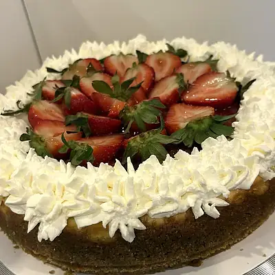 Classic Strawberry Cheesecake