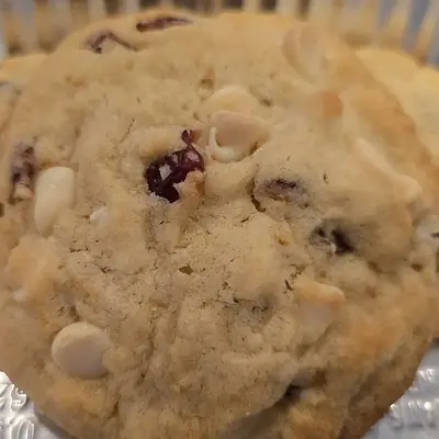 White Chocolate Chip Cranberry Cookies (1 dz)-med